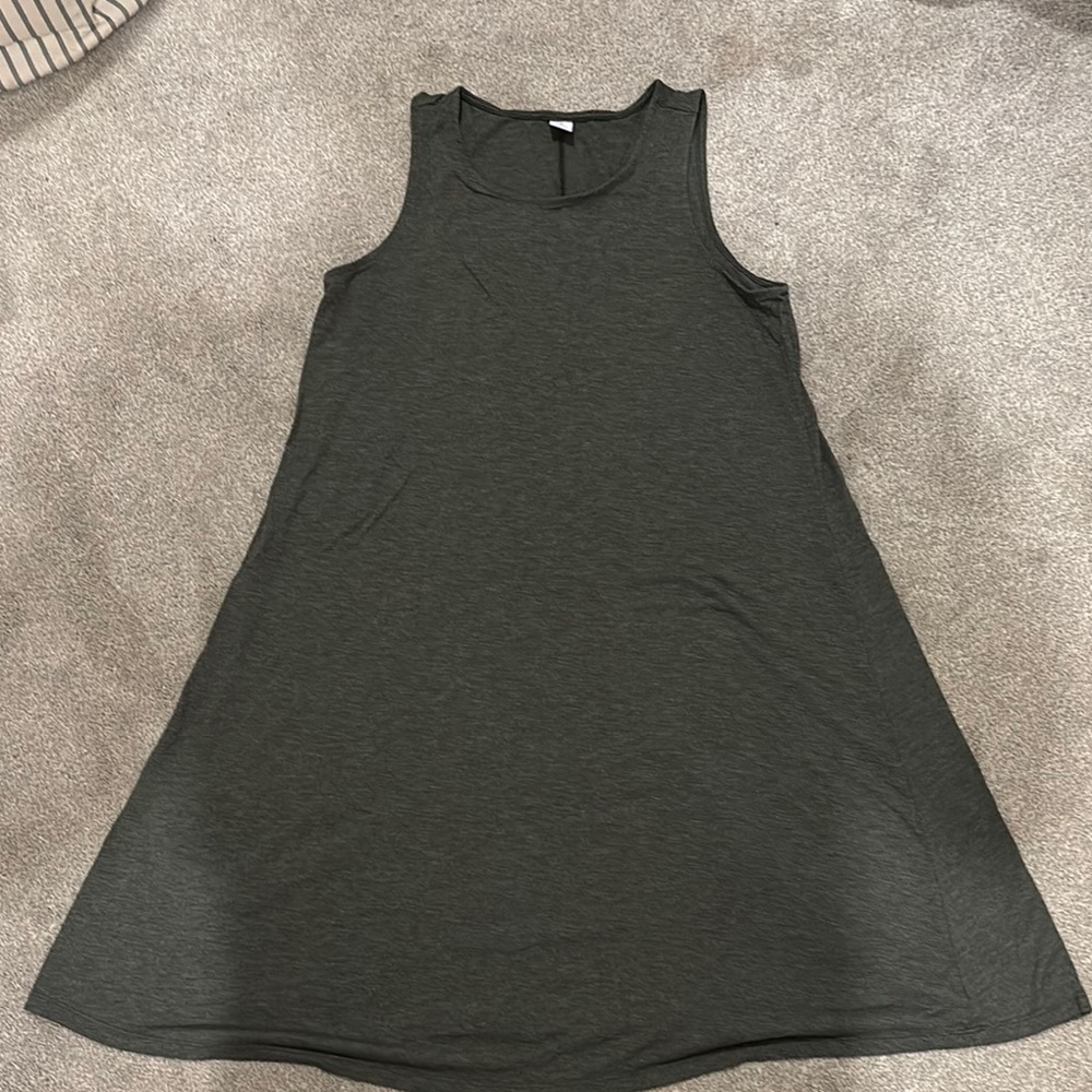 Old Navy Green Sleeveless Swing Dress